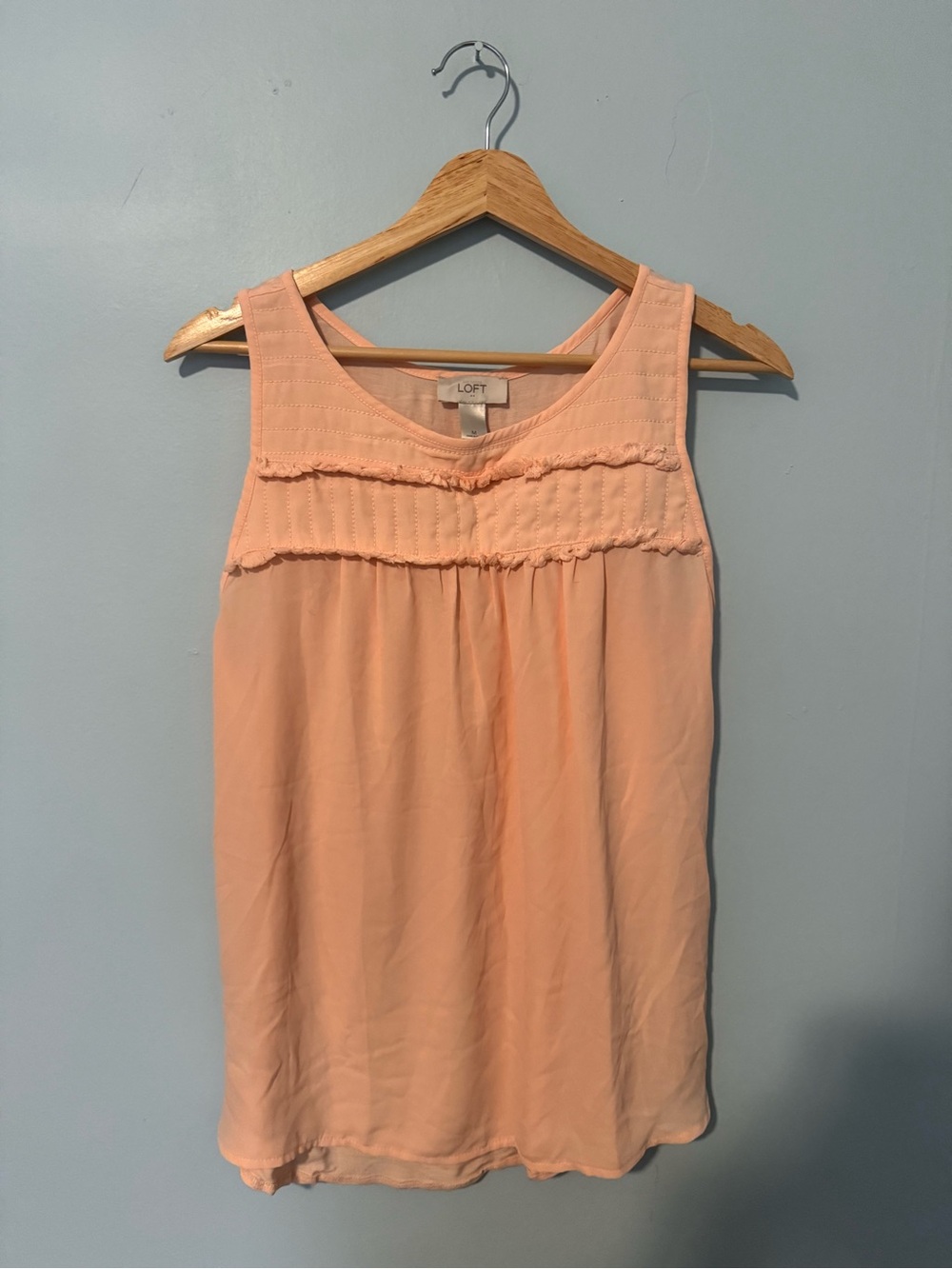 Ann Taylor LOFT Outlet Peach Sleeveless Ruffle Yoke Tank